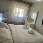 Apartamento 3 Bedroom Tirana