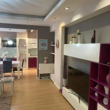 3 Bedroom Apartament *