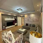 3 Bedroom Appartement *