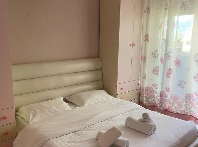 3 Bedroom Apartman