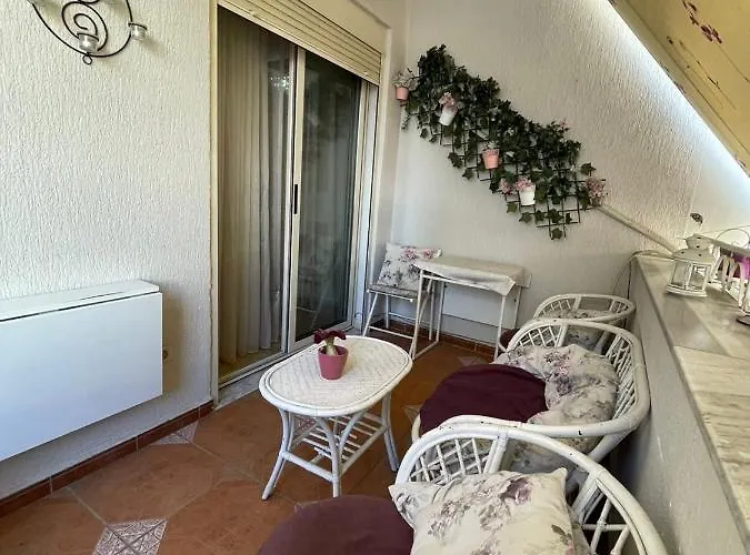 3 Bedroom Apartman *
